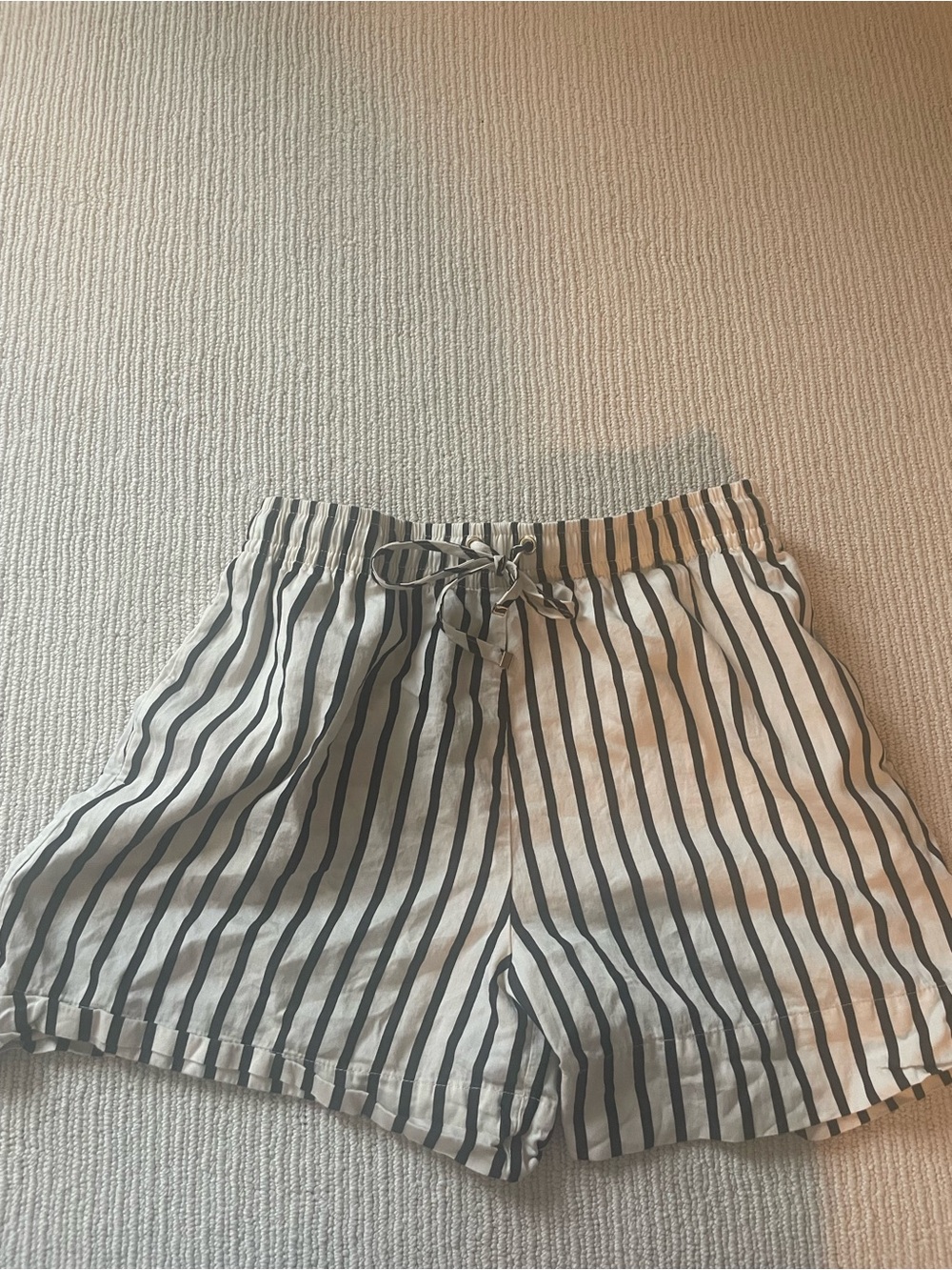 H&M size Small Striped Drawstring Women’s Shorts - Black & White c29